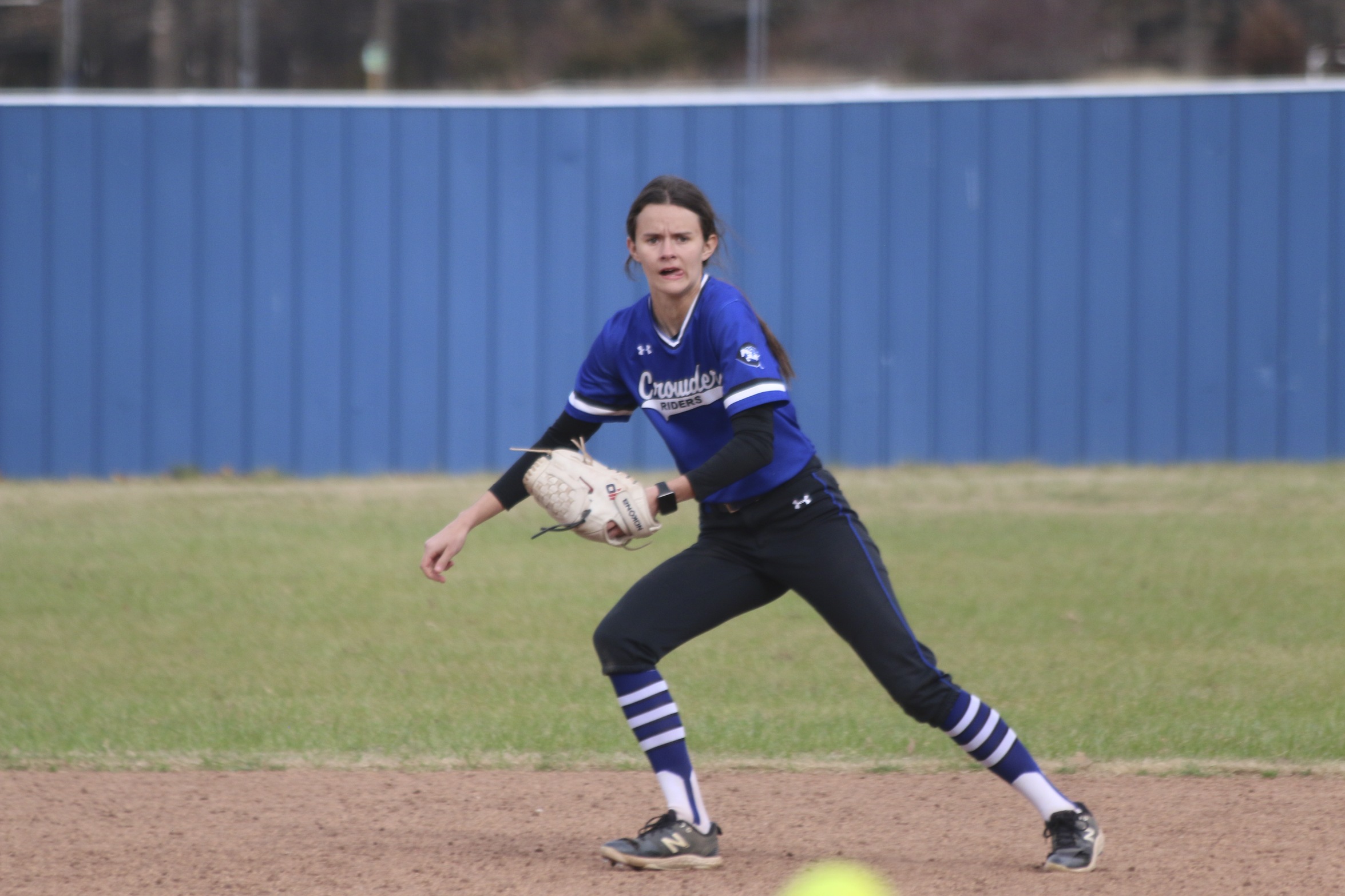 Crowder sweeps NEO, Splits with Coffeyville