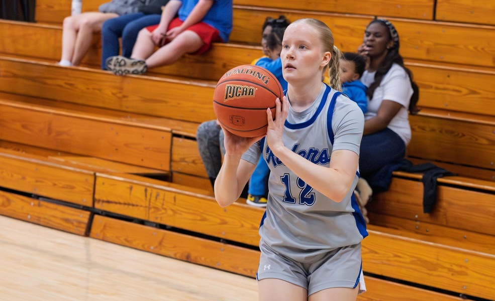 Big Second Half Lifts Crowder to 30-Point Victory